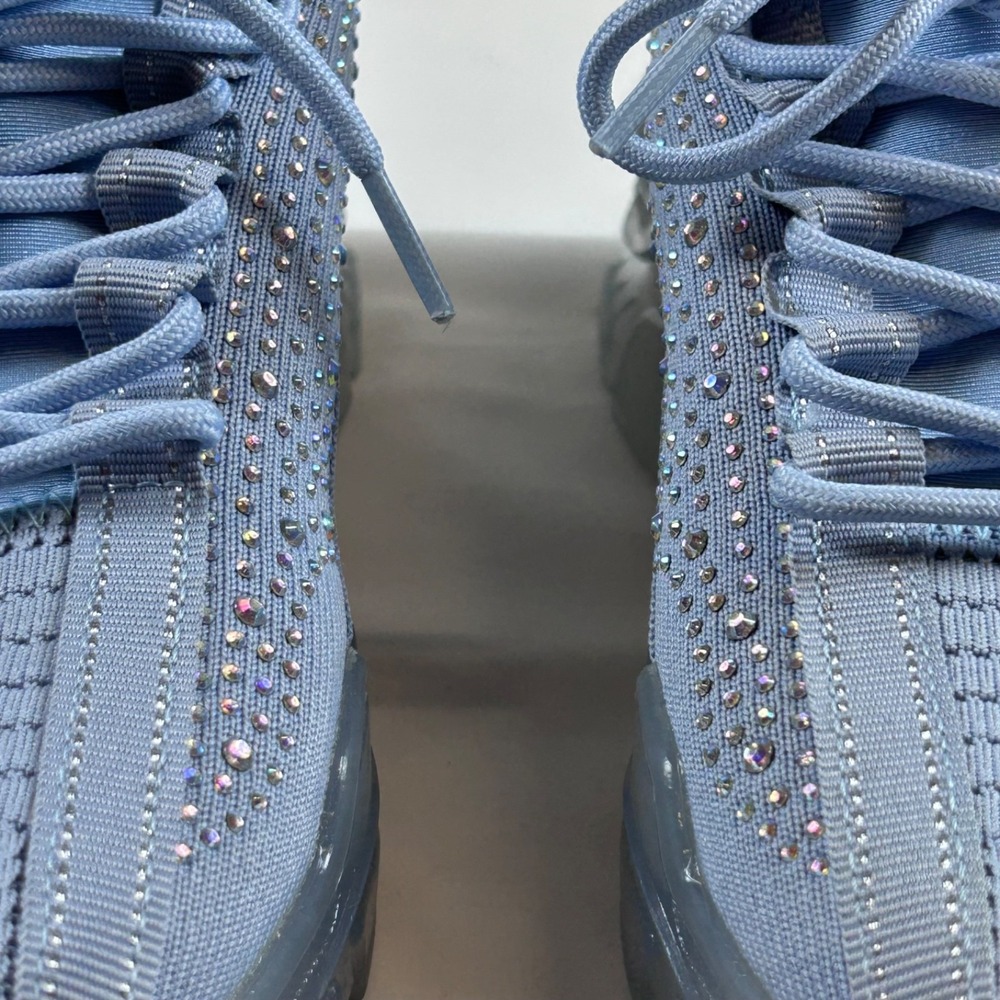 Cuccoo Women's Running‎ Slip In NEW Sz. 10 Light Blue Rhinestone - Picture 2 of 12